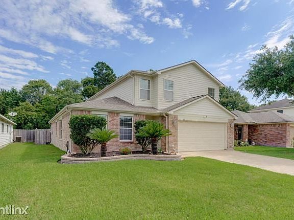 3rd image of 4923 Woodland Meadows Ln