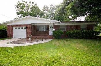 2nd image of 1316 Woodruff Ave