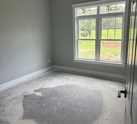 5th image of 1013 E Birchwood Drive