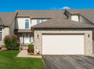 1209 Green Ct, Dekalb, IL 60115