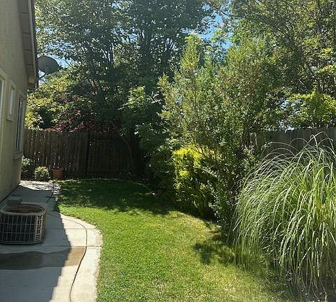 5th image of 1069 Galston Dr