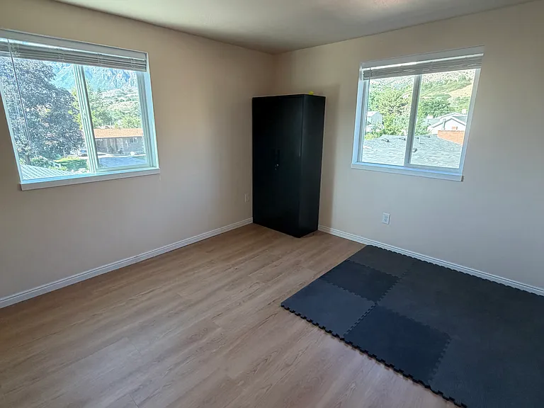 190 E 4380 N — Photo 27