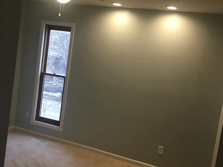 2465 Indianola Ave — Photo 27