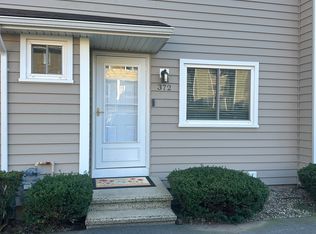 372 Monticello Dr, Branford, CT 06405