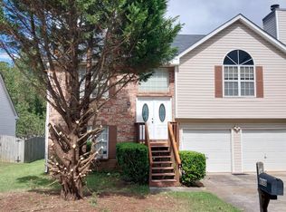 6132 Crooked Creek Dr, Rex, GA 30273