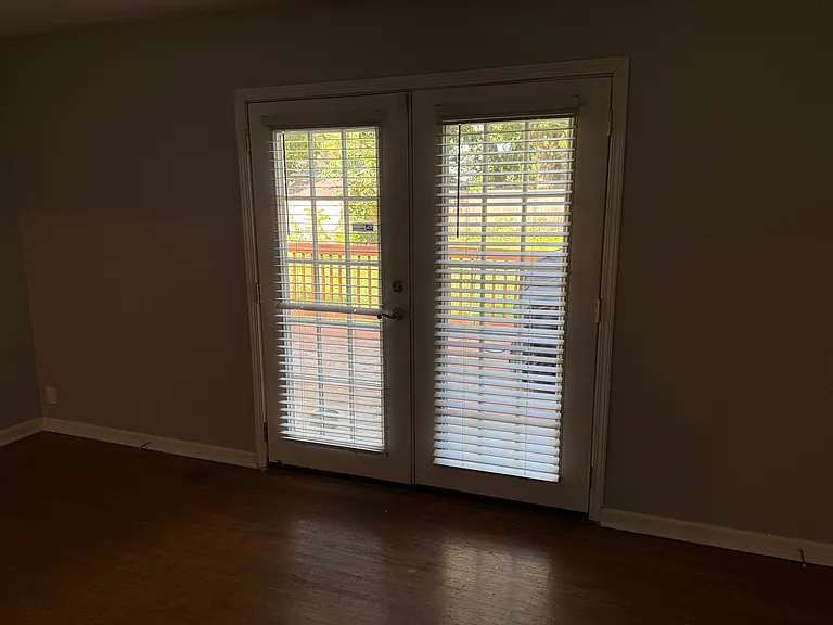 8321 Madison Ave — Photo 15
