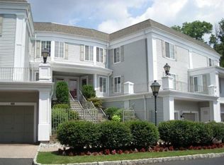 236 Riveredge Dr, Chatham, NJ 07928