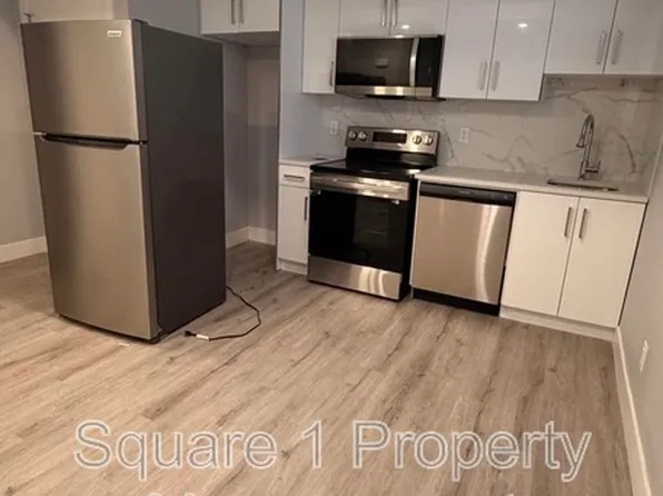 10845 80th Ave NW, Edmonton, AB