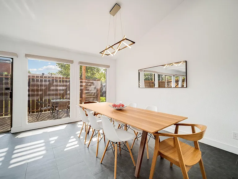 313 Melorine Dr — Photo 22