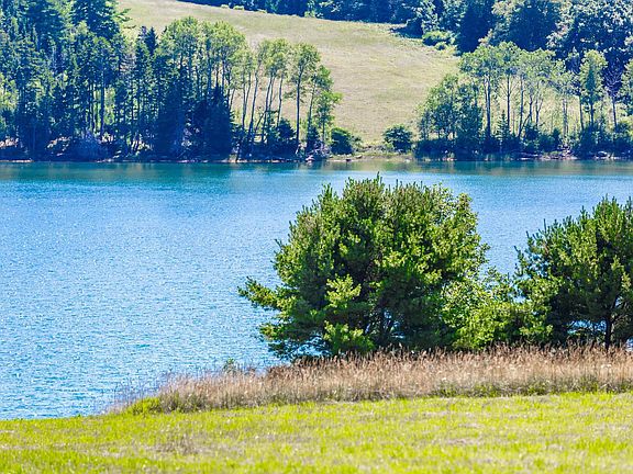 2nd image of LOT 1 Second Peninsula Rd