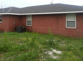 2504 Fazzio Rd, Chalmette, LA 70043