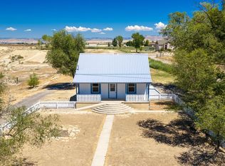 1376 N Rd, Loma, CO 81524