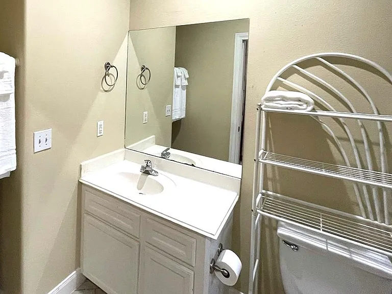2919 Rosewood St #A — Photo 10