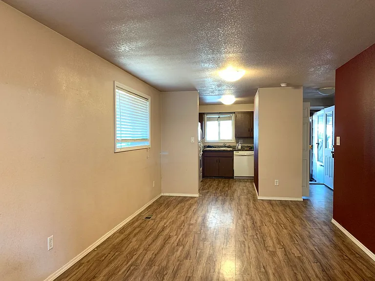 2068 S Colorado Ave — Photo 5