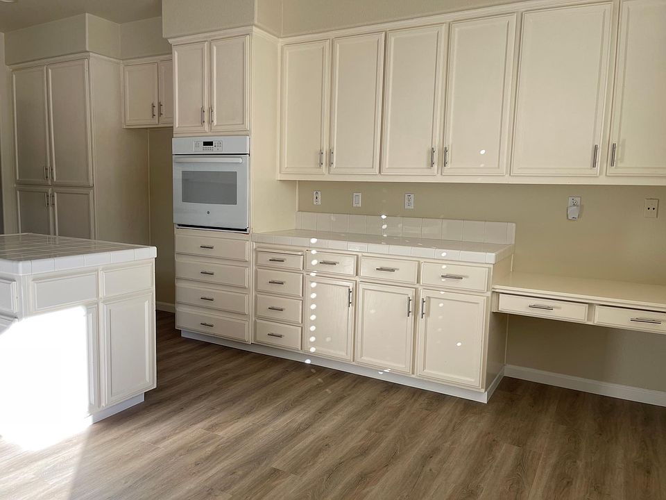 1st image of 1200 Landover Ct