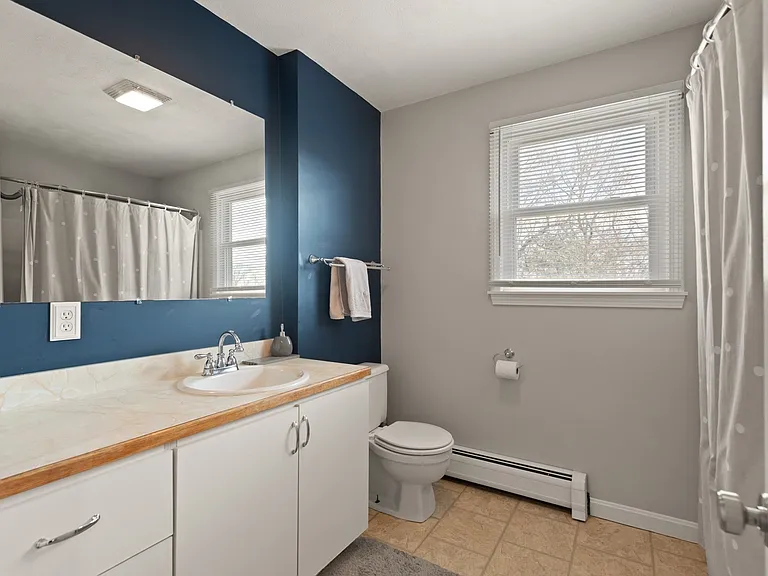 29 Trifiro Rd — Photo 10