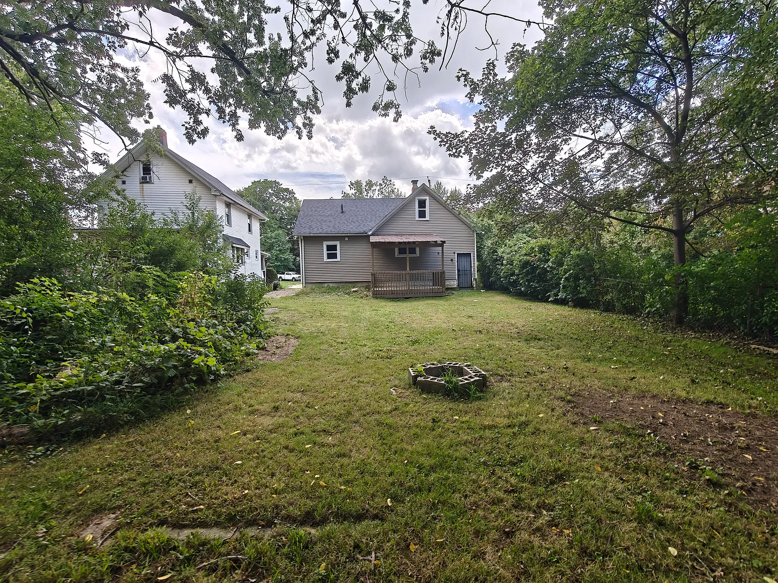 3 bed, 1.5 bath, 788 sqft, $1,200 — Photo 3