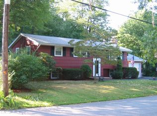 5 Putnam Rd, Burlington, MA 01803