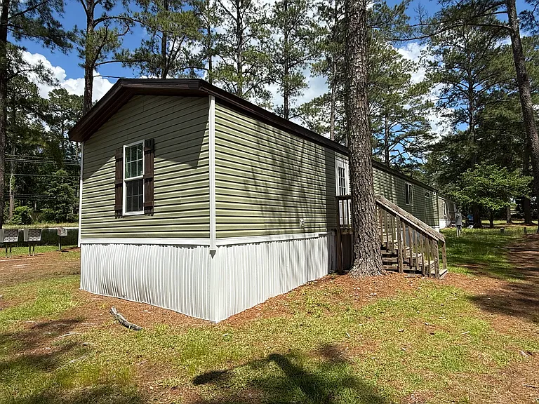 10001 Garners Ferry Rd #C1 — Photo 2