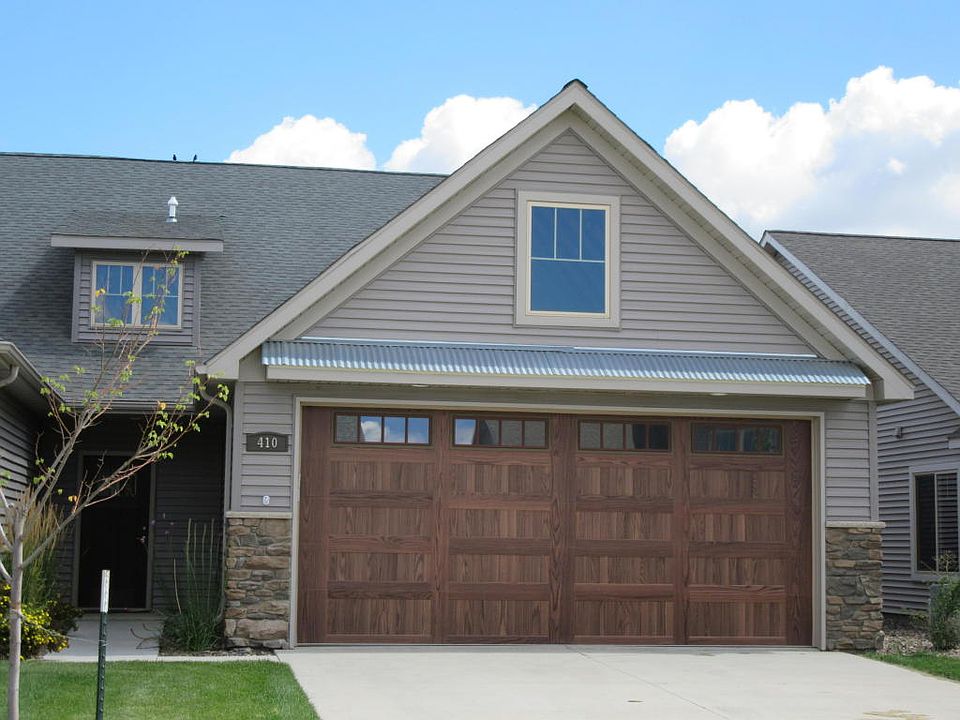 1st image of 410 Village Ln