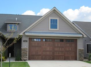 410 Village Ln, Watford City, ND 58854