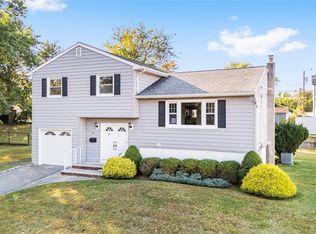 51 Francine Ave, West Caldwell, NJ 07006