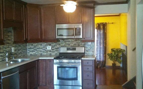 4th image of 2812 Lake Park Dr