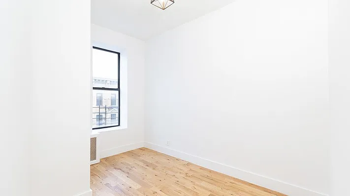 Rented by Nooklyn NYC LLC | media 39