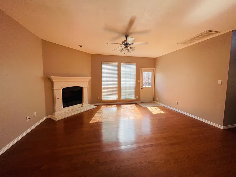 5936 Chisholm Trl — Photo 11
