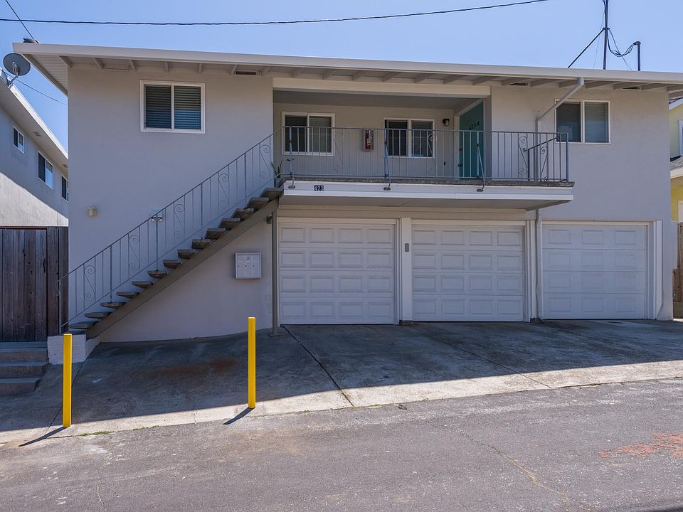 1st image of 421 Tamarack Ln