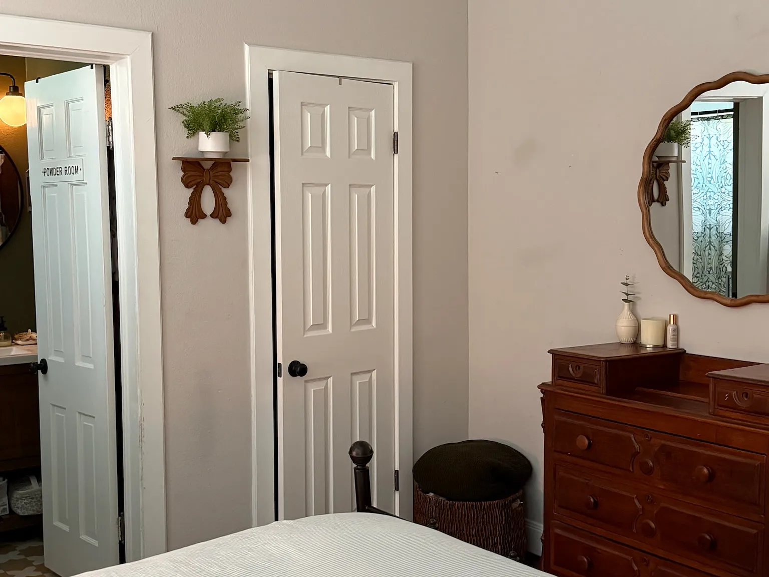 3 bed, 1840 sqft, $2,500 — Photo 2