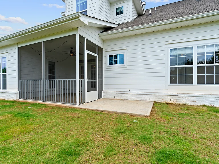 6605 Waxwood Dr — Photo 33