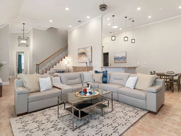 1058 Pedernales Trl, Irving, TX 75063