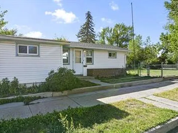 408 S 17th St, Laramie, WY 82070