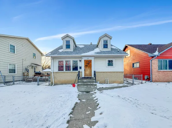 1647 Dieter St, Saint Paul, MN 55106