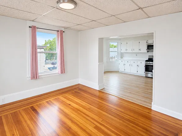 580 Bay St, Taunton, MA