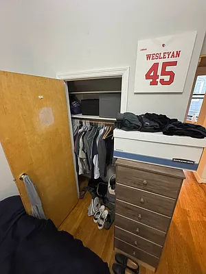 Rented by KNOCKKNOCK LLC | media 3