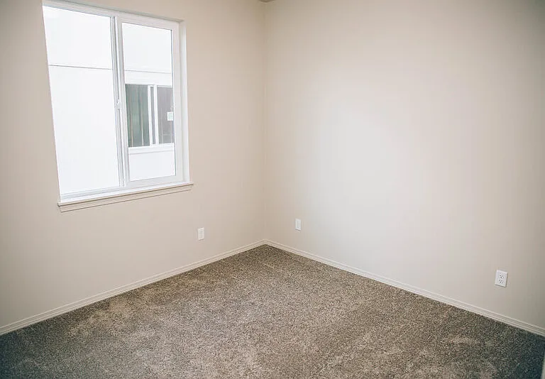 317 S Marigold Ln — Photo 6