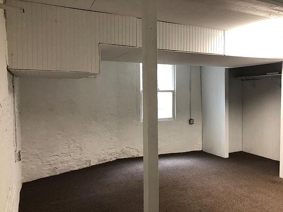 4th image of 502 S 6th St #1 & 2