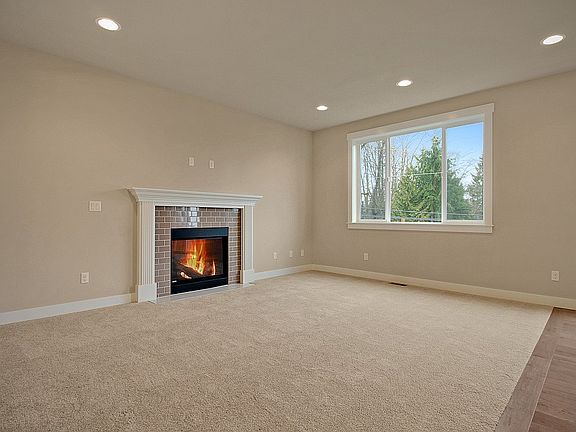 2nd image of 3310 214th St SW