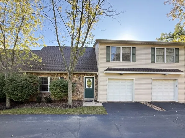 210 Amblewood Way, State College, PA 16803