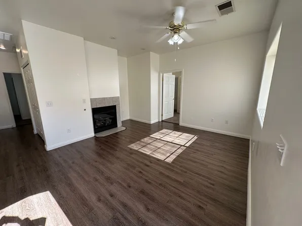 3663 Pine Meadow Drive Bakersfield, CA 93308, 3663 Pine Meadow Dr #C, Bakersfield, CA 93308