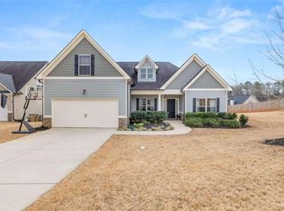 822 Myles Cir, Jefferson, GA 30549