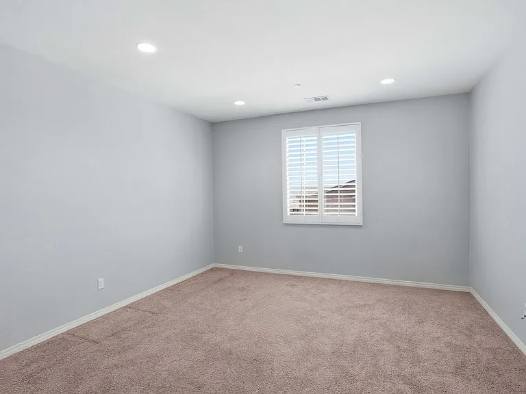 24545 Rosette Ln — Photo 41