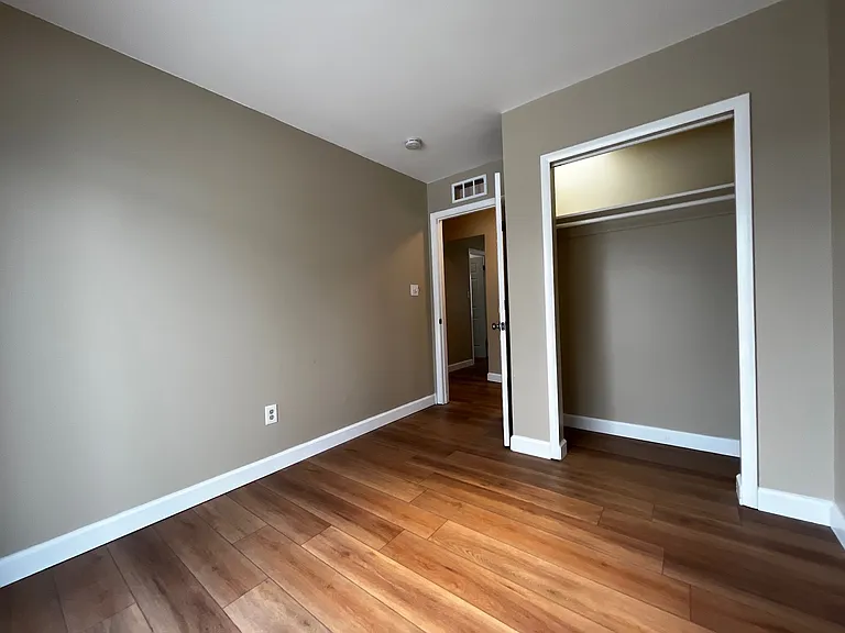 28070 Brentwood St — Photo 12
