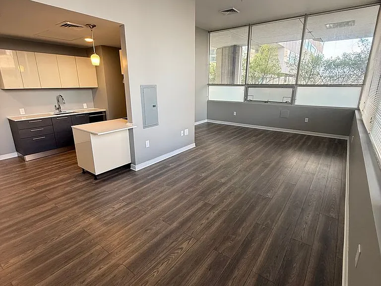 Spectra Boutique Apartments — Photo 17