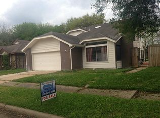 13534 Sharpbill Dr, Houston, TX 77083