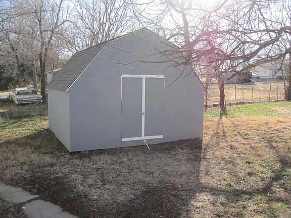 Storage shed