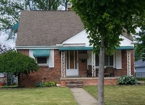1st image of 25335 Mackinac St