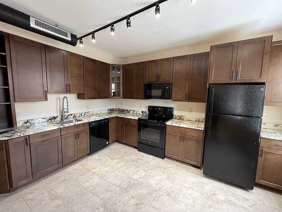 1st image of 100 S 22nd St #7